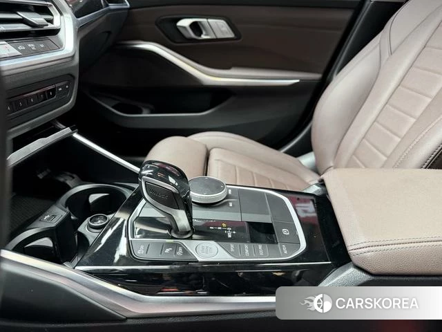 BMW 3 series 2021 Черный из Китая, фото 6