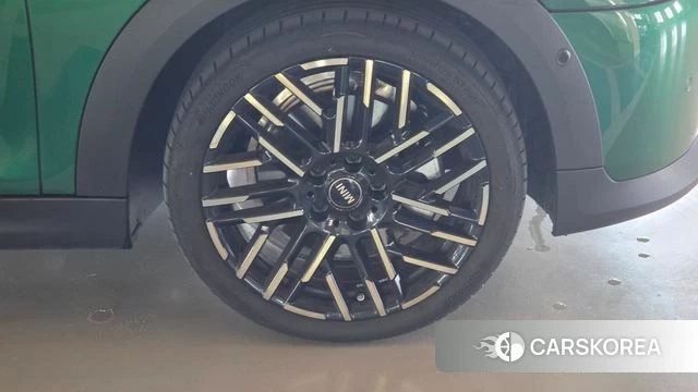 Mini Cooper S 4th Generation 2025 Зеленый из Кореи, фото 6
