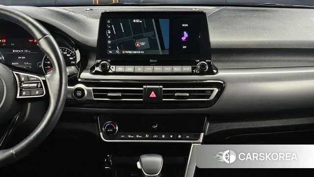 Kia Seltos 2022 Черный из Кореи, фото 6