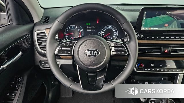 Kia Seltos 2021 Белый из Кореи, фото 6