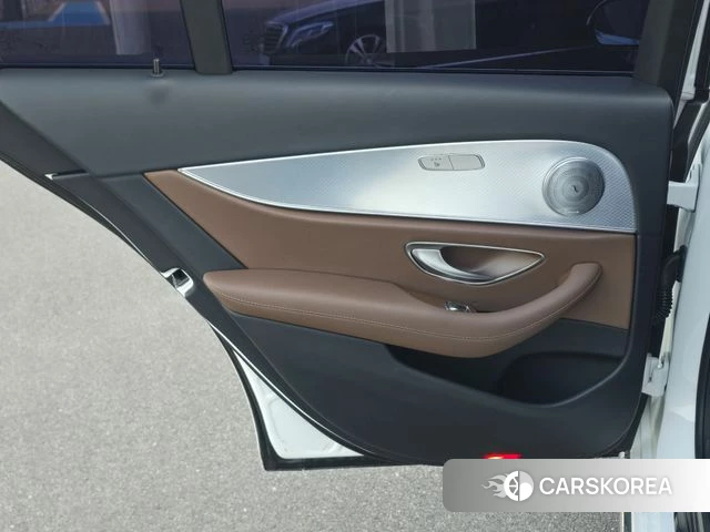 Mercedes-Benz E-Class W213 2020 Белый из Кореи, фото 6