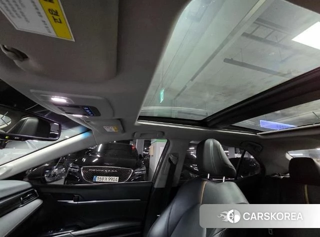 Toyota Camry (XV70) 2018 Коричневый из Кореи, фото 6