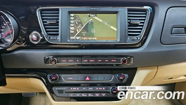 Kia All New Carnival 2018 Белый из Кореи, фото 6