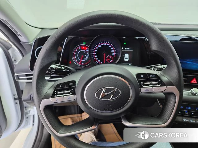 Hyundai Avante (CN7) 2022 Белый из Кореи, фото 6