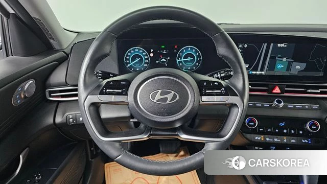 Hyundai The New Avante (CN7) 2024 Белый из Кореи, фото 6