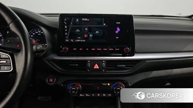 Kia The New K3 2nd generation 2021 Белый из Кореи, фото 6