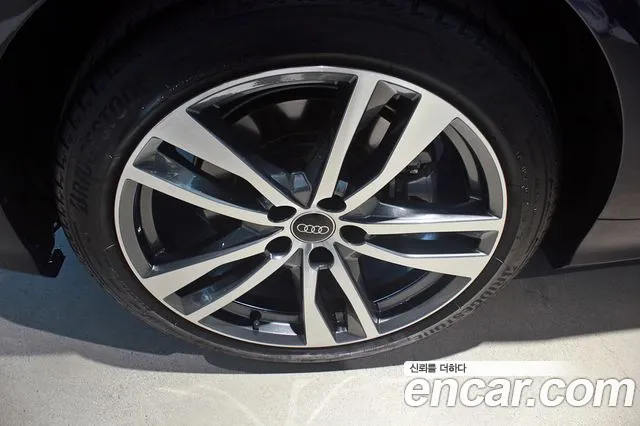 Audi A6 (C8) 2023 Синий из Кореи, фото 6