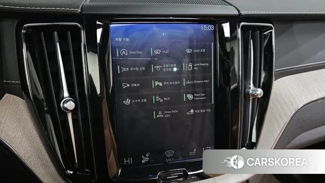 Volvo XC60 second Generation 2020 Белый из Кореи, фото 6