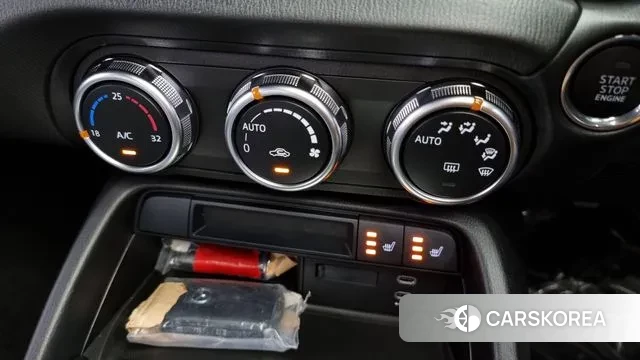 Mazda MX-5 MIATA 2024 Красный из Кореи, фото 6