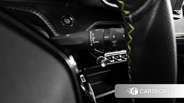 Peugeot e-2008 second generation 2023 Белый из Кореи, фото 6