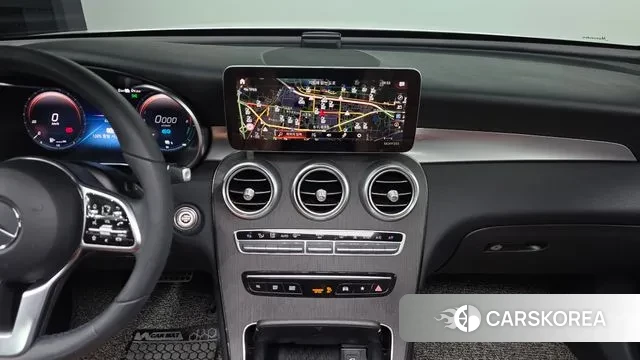 Mercedes-Benz GLC-Class X253 2021 Белый из Кореи, фото 6