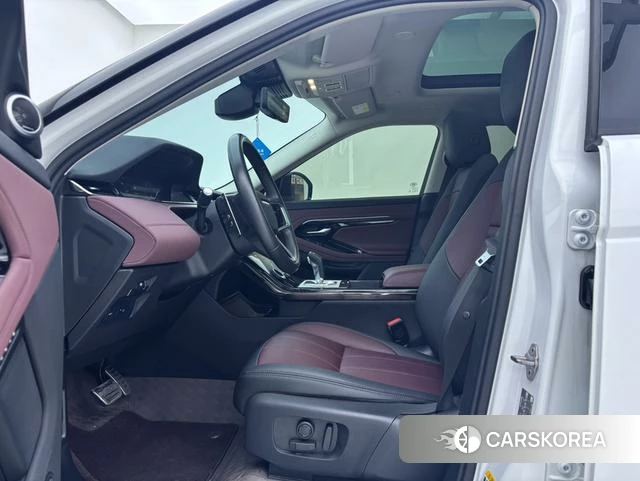 Land Rover Range Rover Aurora 2023 Белый из Китая, фото 6