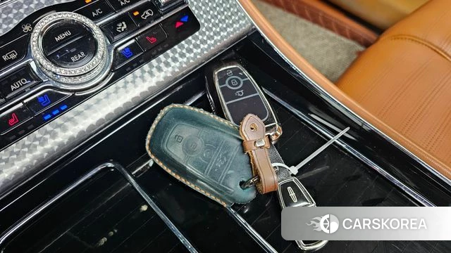 Lincoln Aviator 2nd generation 2020 Серый из Кореи, фото 6