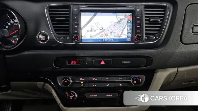 Kia All New Carnival 2018 Белый из Кореи, фото 6