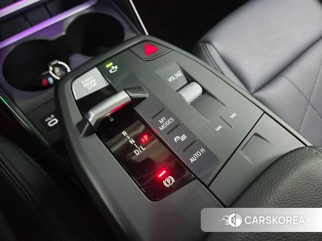 BMW 2 Series Active Tourer (U06) 2022 Черный из Кореи, фото 6