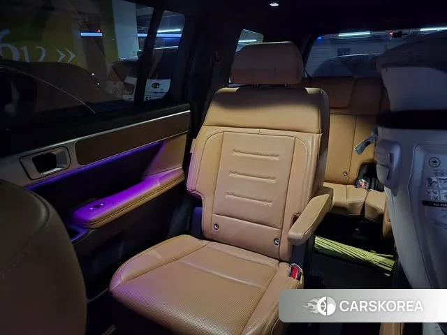 Hyundai Santa Fe (MX5) 2023 Серый из Кореи, фото 6