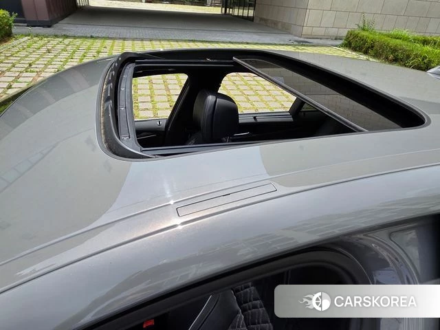 BMW 5 Series (G30) 2021 Серебряный из Кореи, фото 6