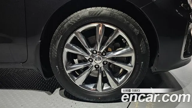 Kia The New Carnival id 2697769 из Кореи 6