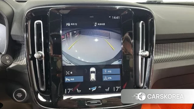 Volvo XC40 2018 Черный из Кореи, фото 6