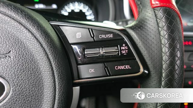 Kia Sportage The Bold 2021 Серебристо-серый из Кореи, фото 6