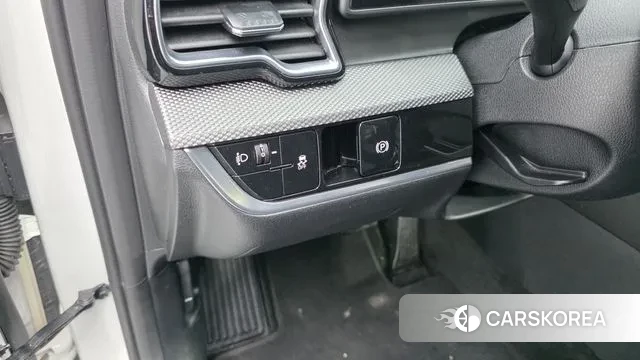 Kia Sportage 5th Generation 2022 Белый из Кореи, фото 6