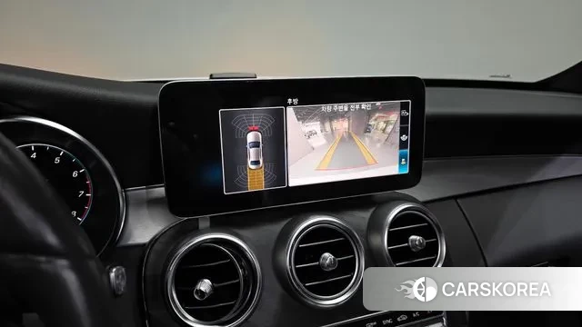 Mercedes-Benz C-Class W205 2021 Белый из Кореи, фото 6