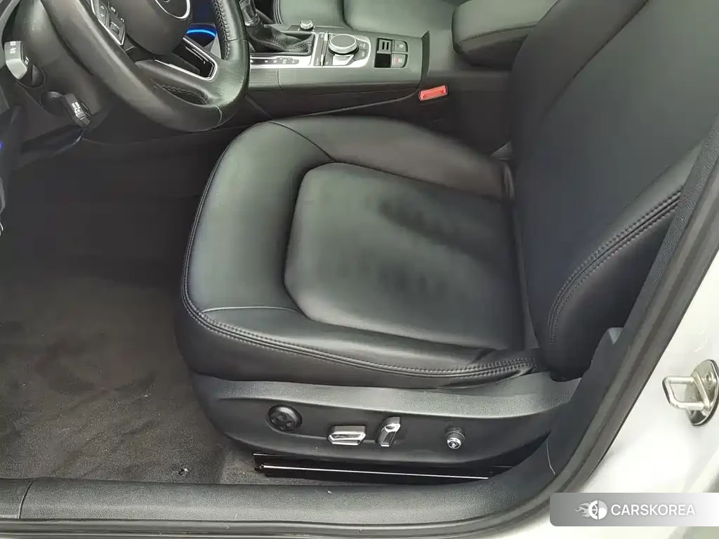 Audi A3 2020 Белый из Китая, фото 6