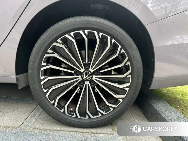 Volkswagen Passat 2024 Другой из Китая, фото 6