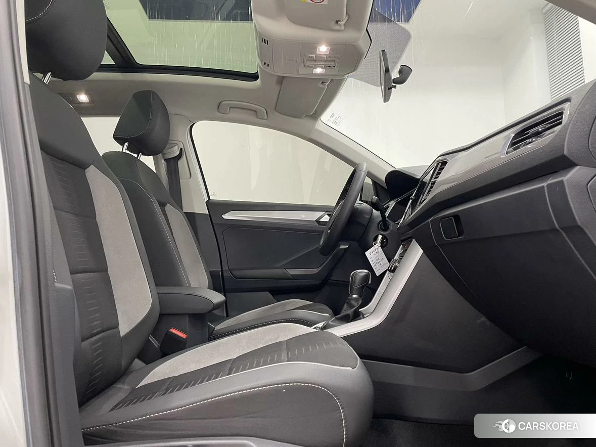 Volkswagen T-Roc 2021 Белый из Китая, фото 6
