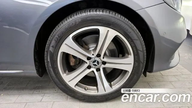 Mercedes-Benz E-Class W213 id 2695914 из Кореи 6