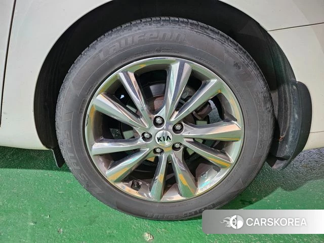 Kia The New Carnival 2018 Белый из Кореи, фото 6