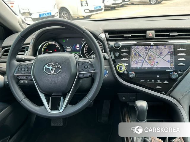 Toyota Camry (XV70) 2019 Серый из Кореи, фото 6