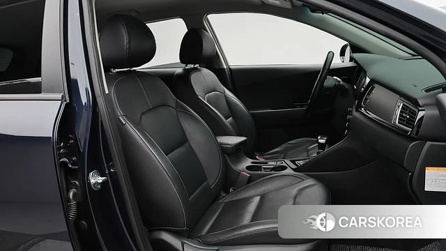 Kia Niro 2018 Синий из Кореи, фото 6