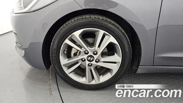 Hyundai Avante AD id 2515386 из Кореи 6