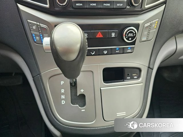 Hyundai The New Grand Starex 2020 Черный из Кореи, фото 6