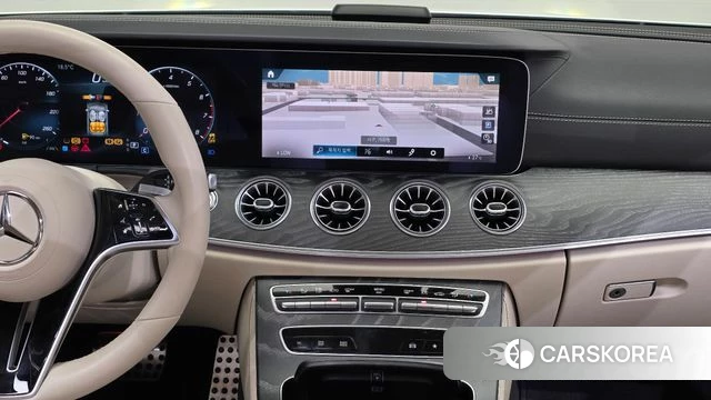 Mercedes-Benz CLS-Class C257 2023 Белый из Кореи, фото 6