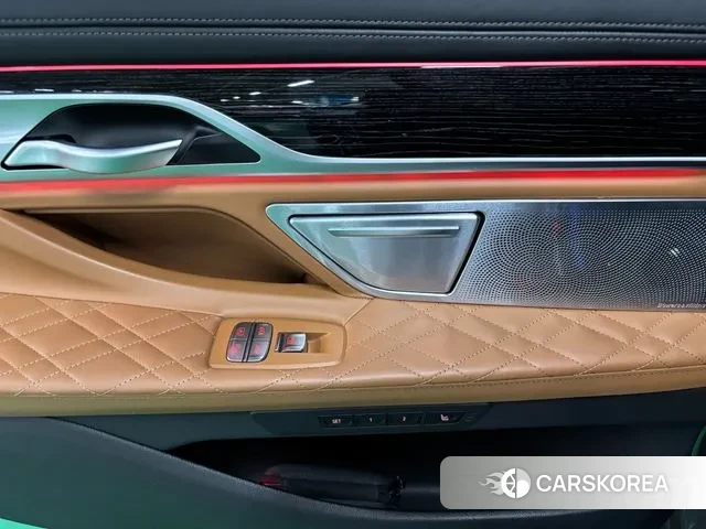 BMW 7 Series (G11) 2020 Черный из Кореи, фото 6