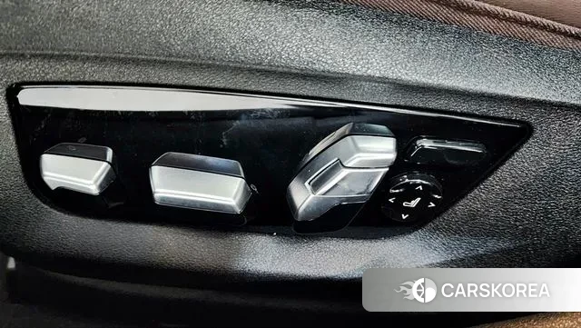 BMW 5 Series (G30) 2018 Серый из Кореи, фото 6