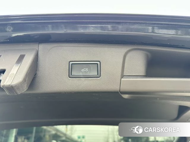 Volkswagen Tourang 2021 Черный из Китая, фото 6