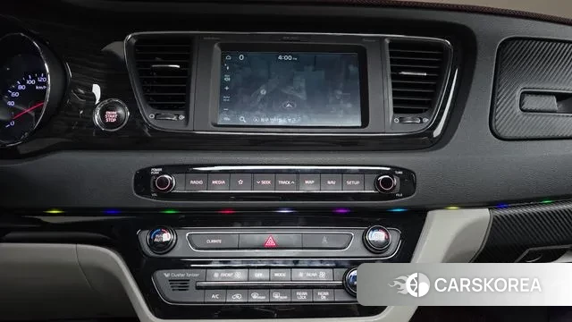 Kia The New Carnival 2019 Белый из Кореи, фото 6