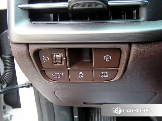 Hyundai Grandeur Hybrid (GN7) 2023 Белый из Кореи, фото 6