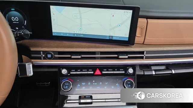 Hyundai Santa Fe (MX5) 2024 Белый из Кореи, фото 6