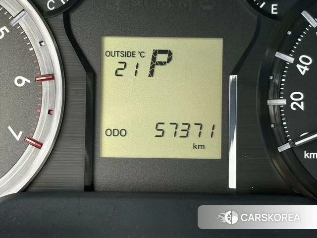 Toyota Prado (imported) 2023 Белый из Китая, фото 6