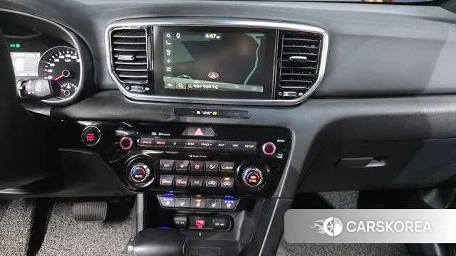 Kia Sportage The Bold 2021 Белый из Кореи, фото 6