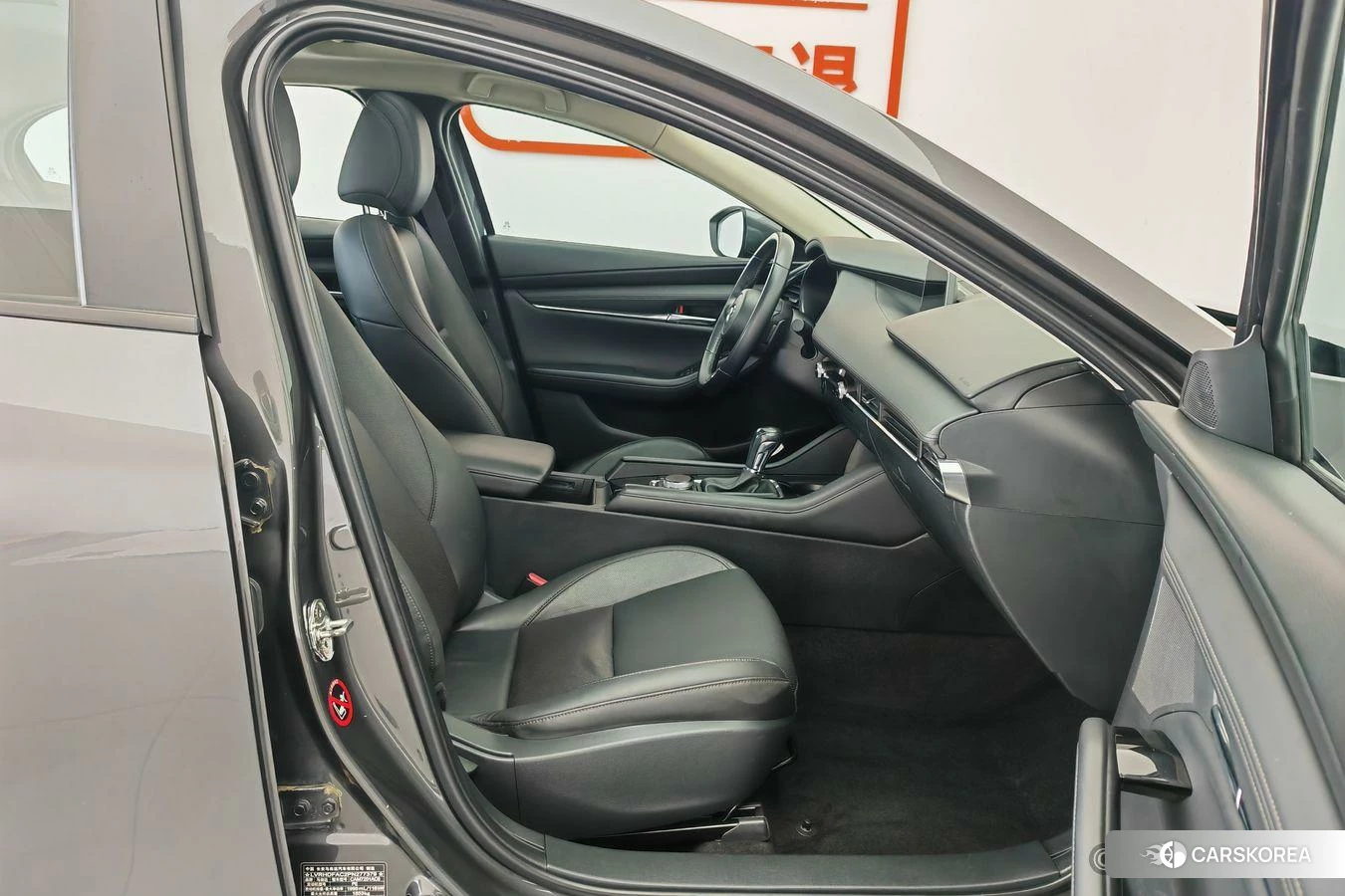 Mazda 3 Angkesaila 2023 Темно-серый из Китая, фото 6