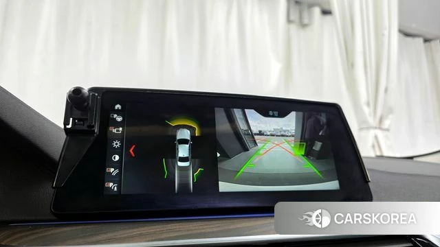 BMW 5 Series (G30) 2018 Белый из Кореи, фото 6