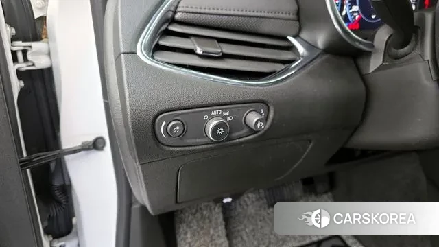 Chevrolet (GM Daewoo) The New Malibu 2020 Белый из Кореи, фото 6