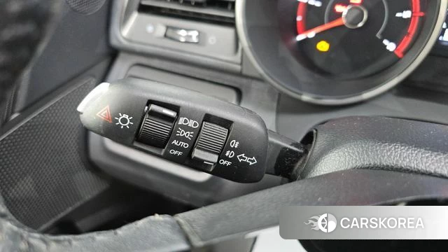 Ssangyong Tivoli Air 2018 Белый из Кореи, фото 6