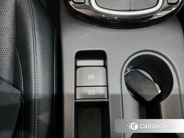 Kia Seltos 2021 Белый из Кореи, фото 6