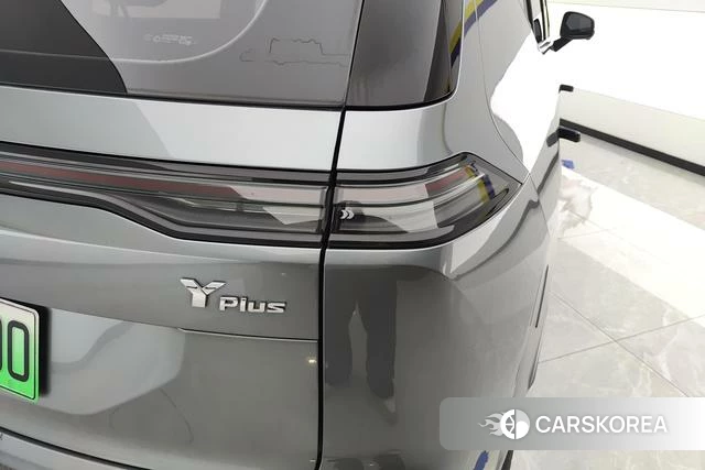 Aian AION Y 2023 Темно-серый из Китая, фото 6